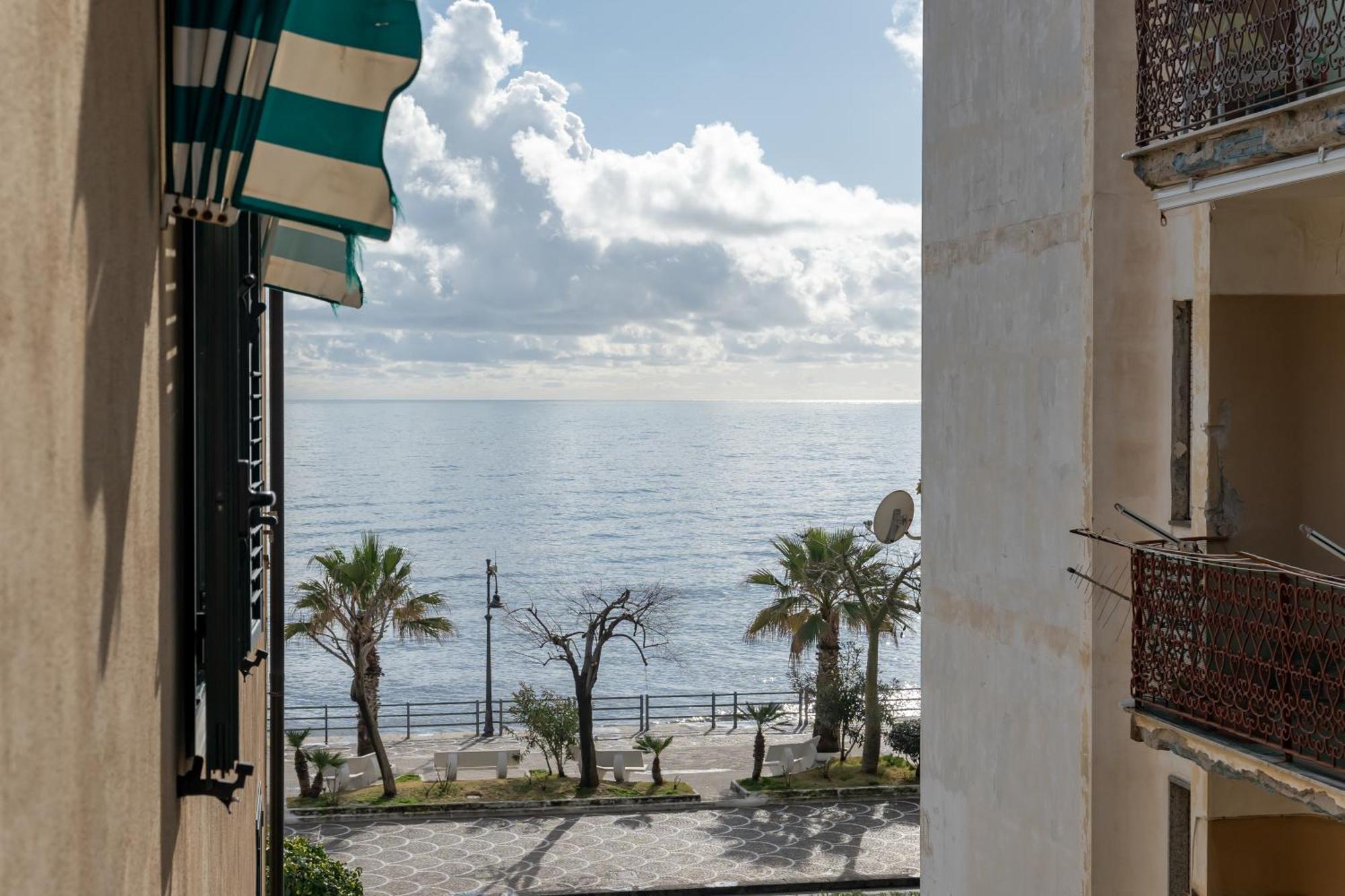 Maiori Apartment By Marcel Εξωτερικό φωτογραφία